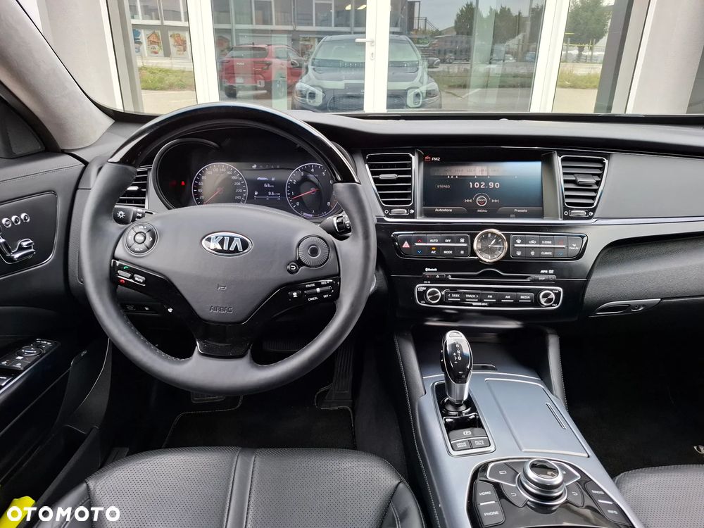 Kia K9 - 21