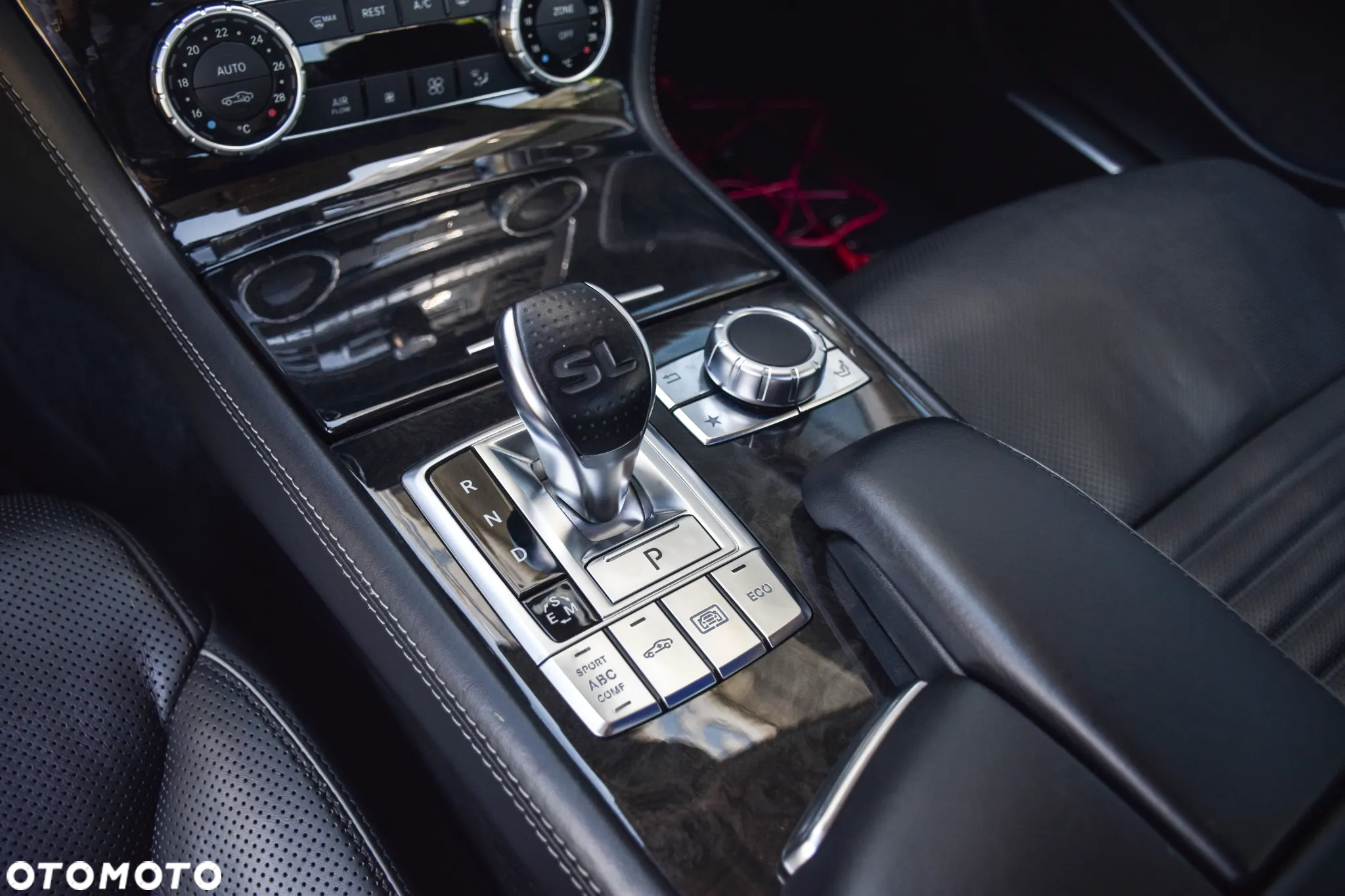 Mercedes-Benz SL 500 - 13