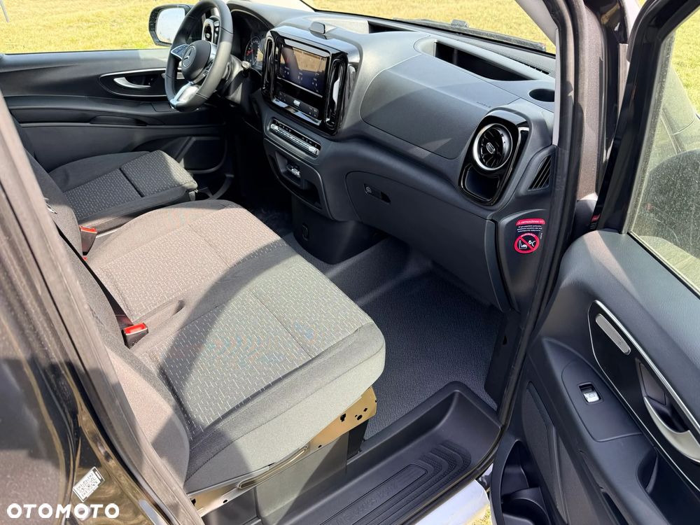 Mercedes-Benz Vito - 12