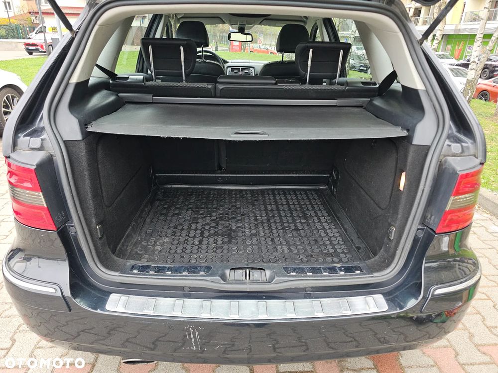 Mercedes-Benz Klasa B 180 CDI - 18