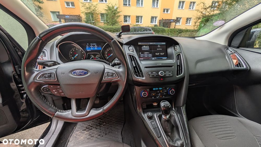 Ford Focus Turnier 1.0 EcoBoost Start-Stopp-System ACTIVE STYLE - 7