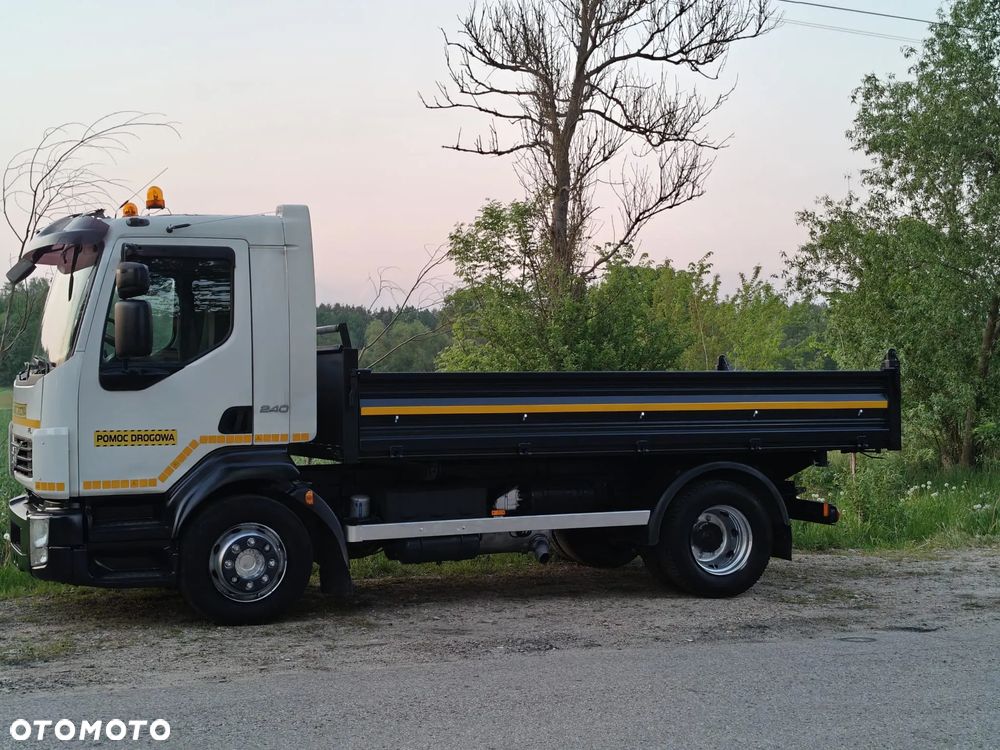 Volvo FL 12.240 - 2