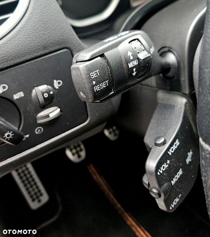 Ford Focus 1.6 16V Black Magic - 22