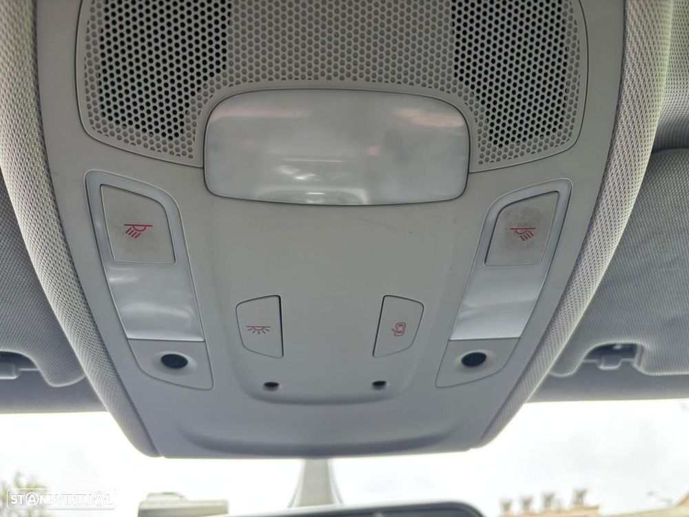 Audi A6 Avant 2.0 TDi S-line Multitronic - 28