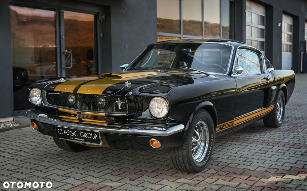 Ford Mustang - 3
