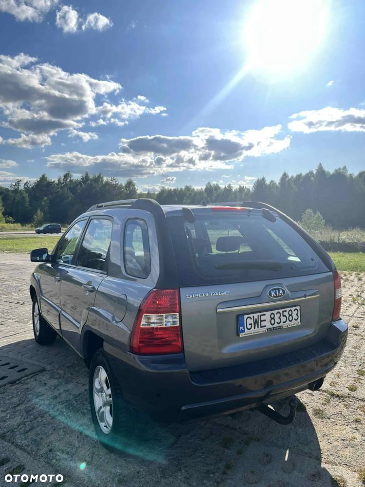 Kia Sportage 2.0 Expedition - 6