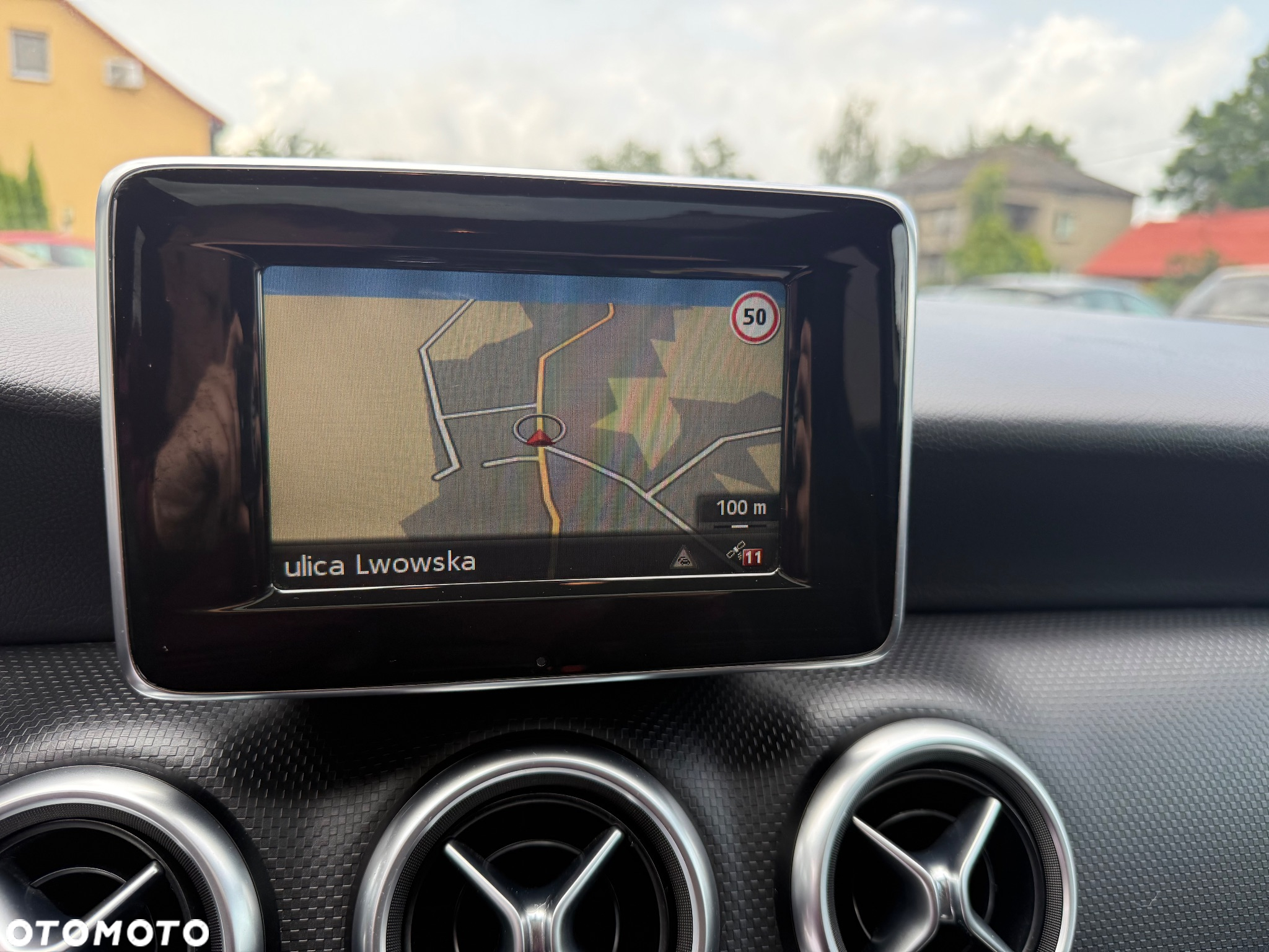 Mercedes-Benz Klasa A 200 (BlueEFFICIENCY) Urban - 23