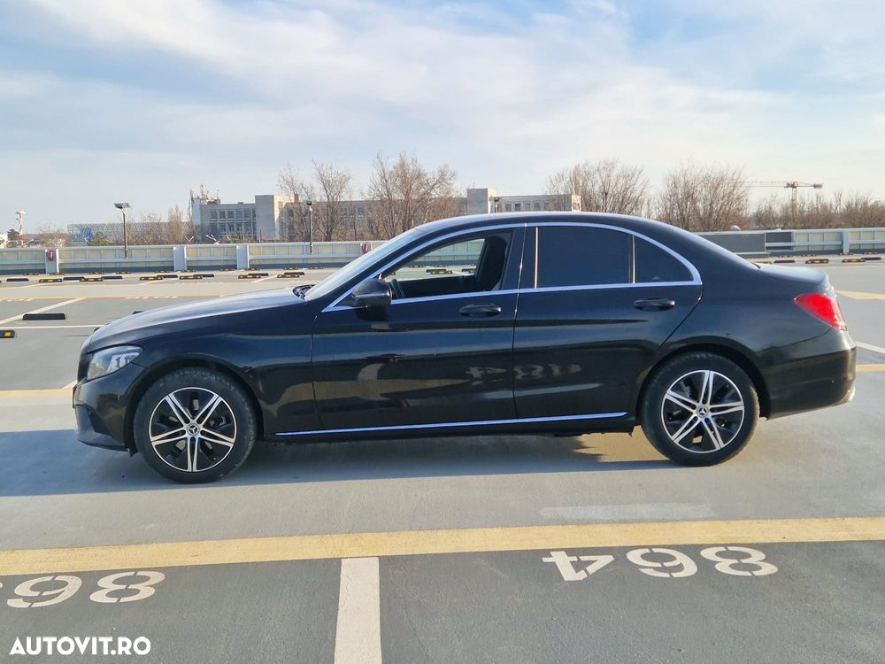 Mercedes-Benz C 200 4MATIC Aut. - 3