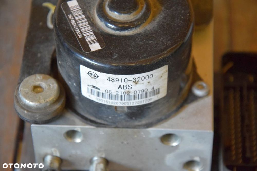 SsangYong Actyon Sports Pompa sterownik ABS 48910-32000 - 2