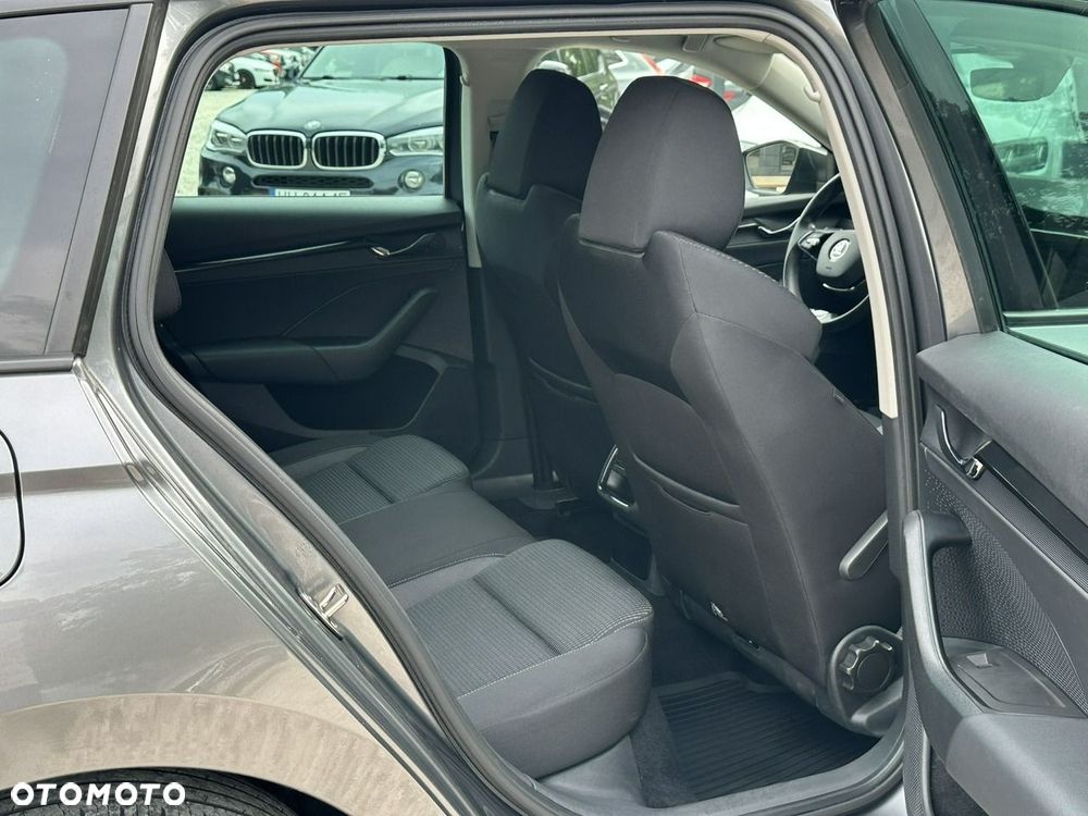 Skoda Octavia 2.0 TDI Ambition DSG - 17