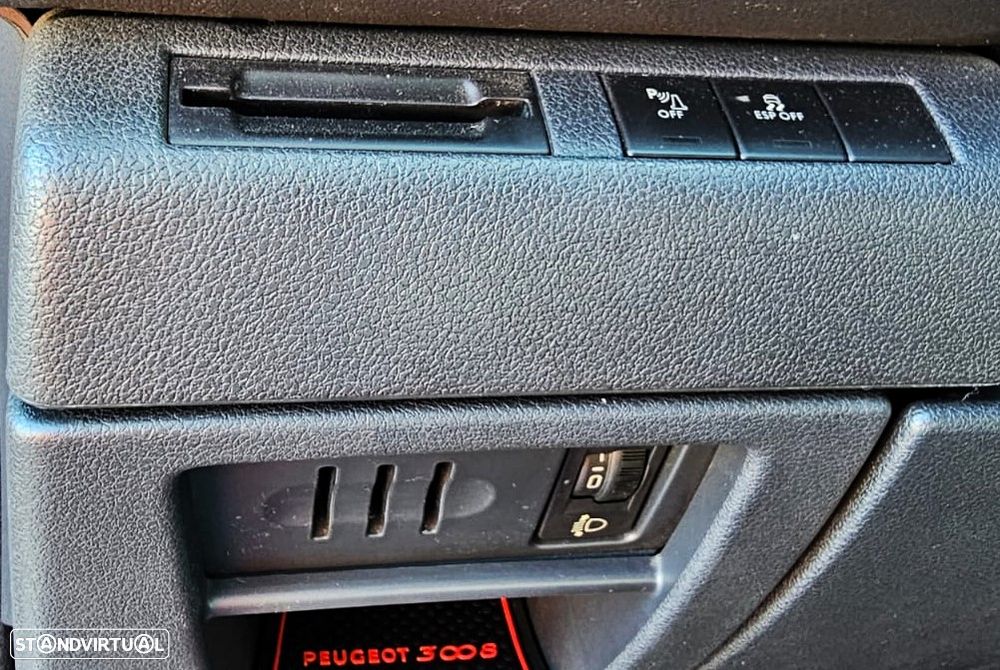 Peugeot 3008 1.6 HDi Business Line - 17