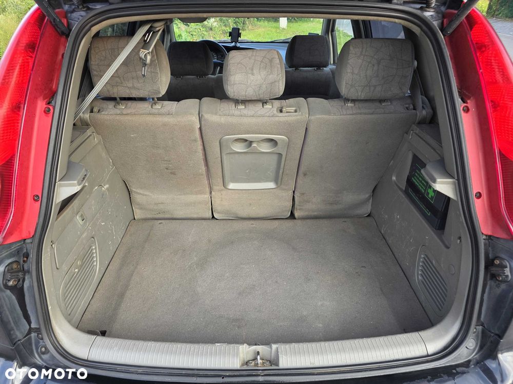 Chevrolet Rezzo - 8