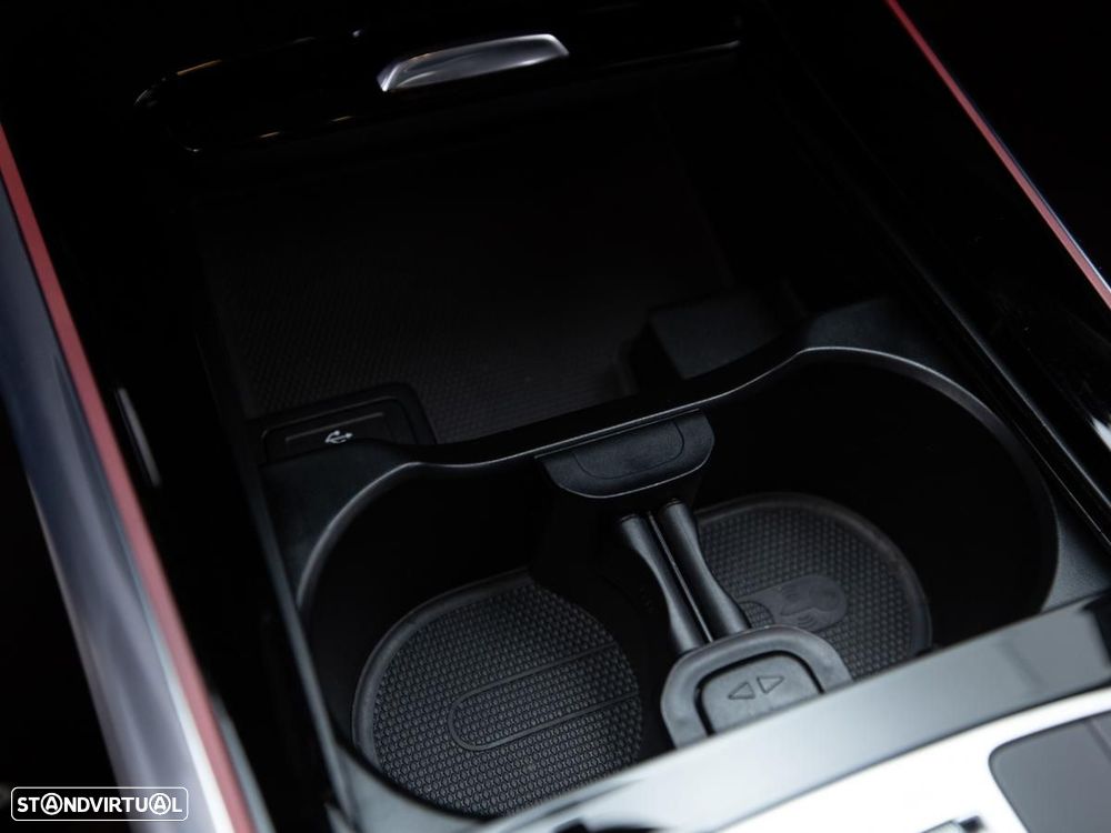 Mercedes-Benz EQA 350 4Matic AMG Line - 24