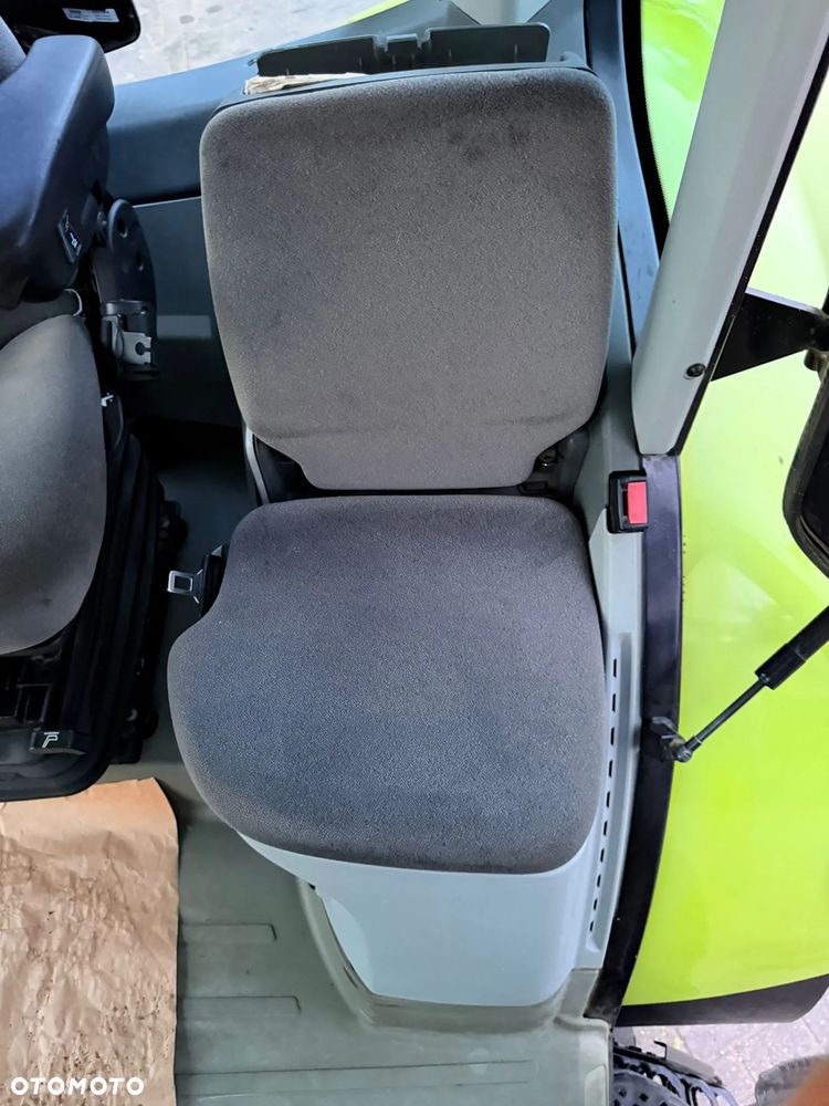 Claas Arion 520 - 31