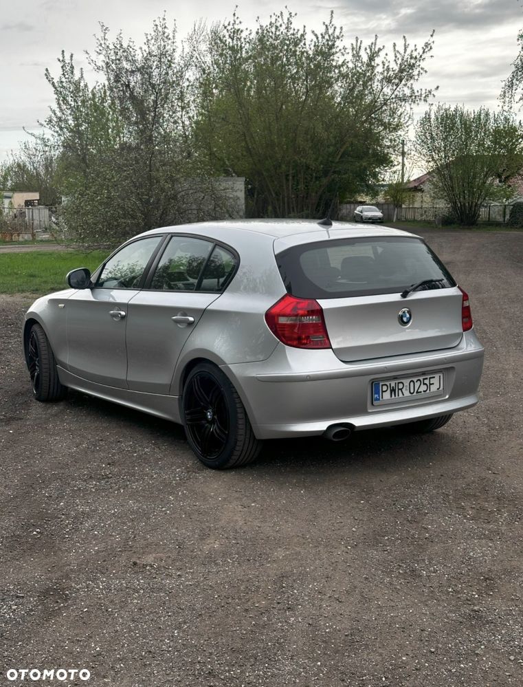 BMW Seria 1 120d - 3
