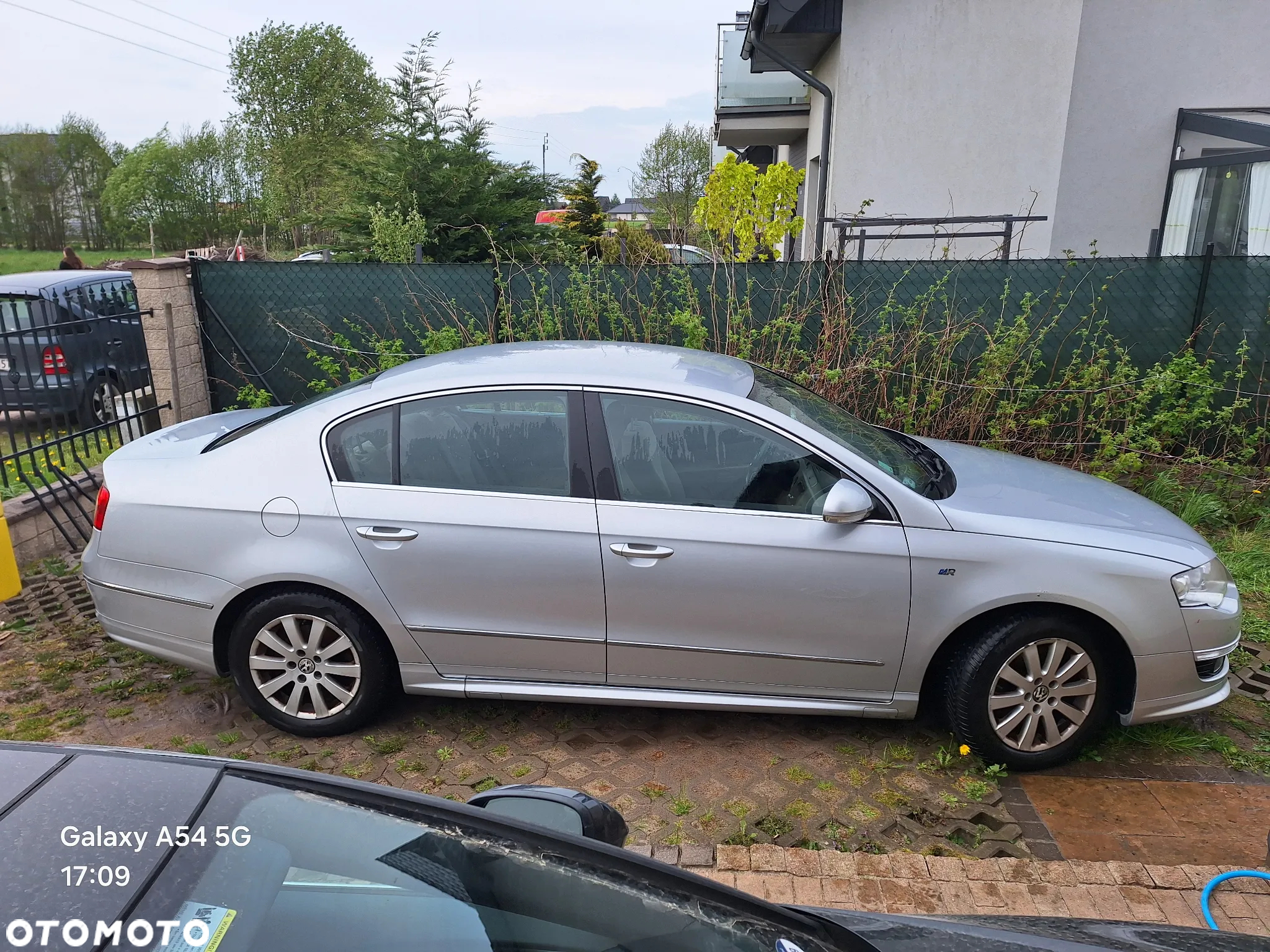 Volkswagen Passat 2.0 TDI Comfortline R-Style - 8