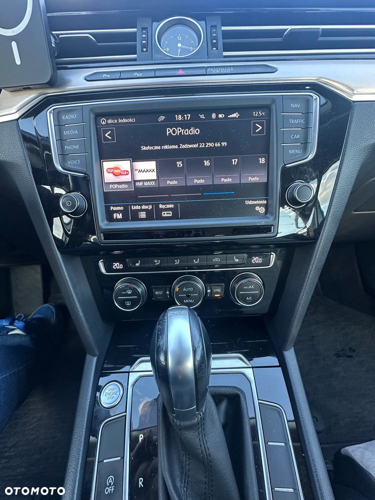 Volkswagen Passat 1.8 TSI BMT Highline DSG - 33