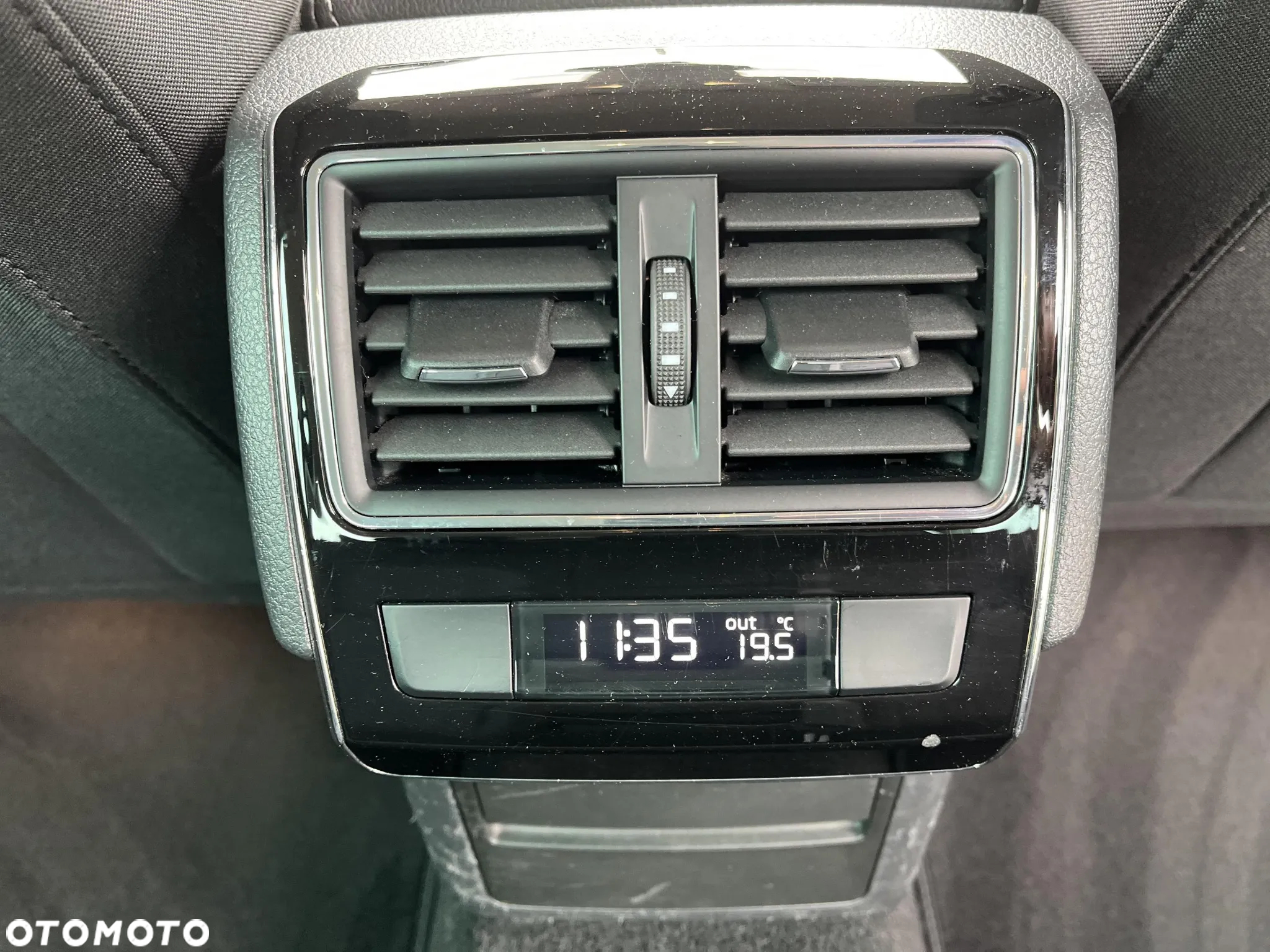 Skoda Superb Combi 2.0 TDI Style - 22