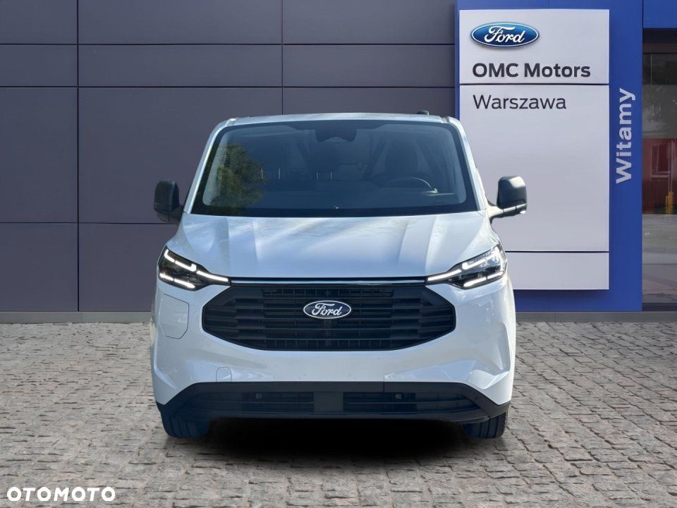 Ford Transit Custom - 8