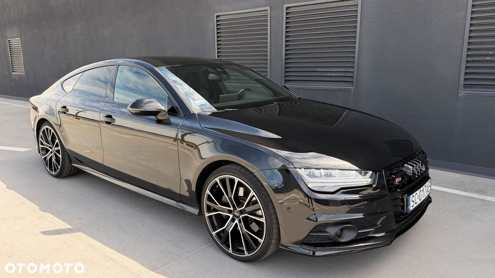 Audi S8 Plus - 5