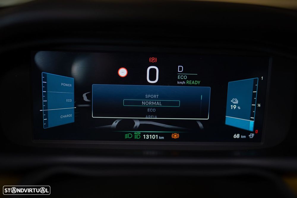 Jeep Avenger Summit - 48