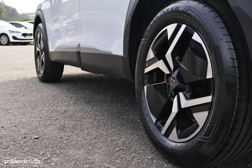 Peugeot 2008 1.2 Allure - 5