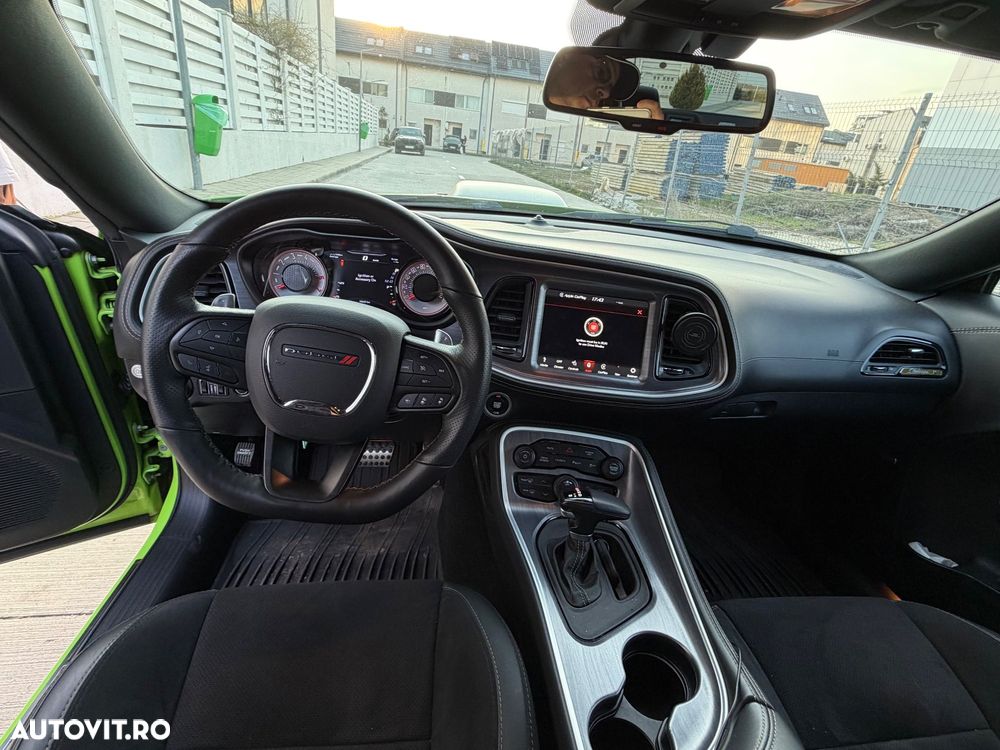 Dodge Challenger Automatik 392 Hemi Scat Pack Shaker - 11