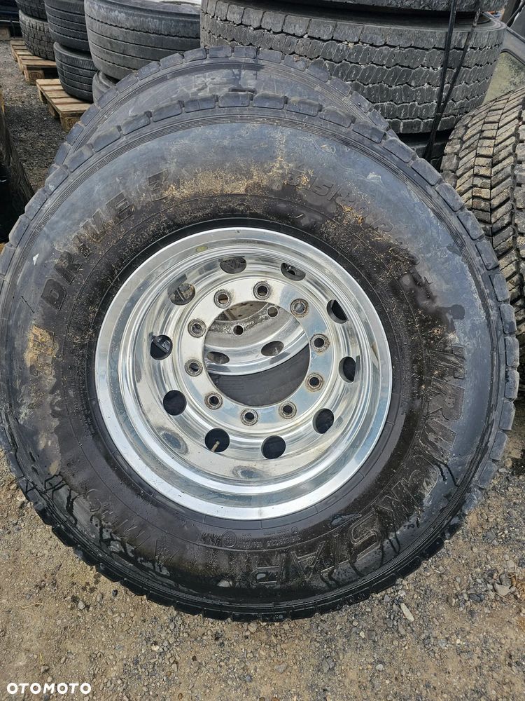 Felgi durabright alcoa czarne z oponami - 2