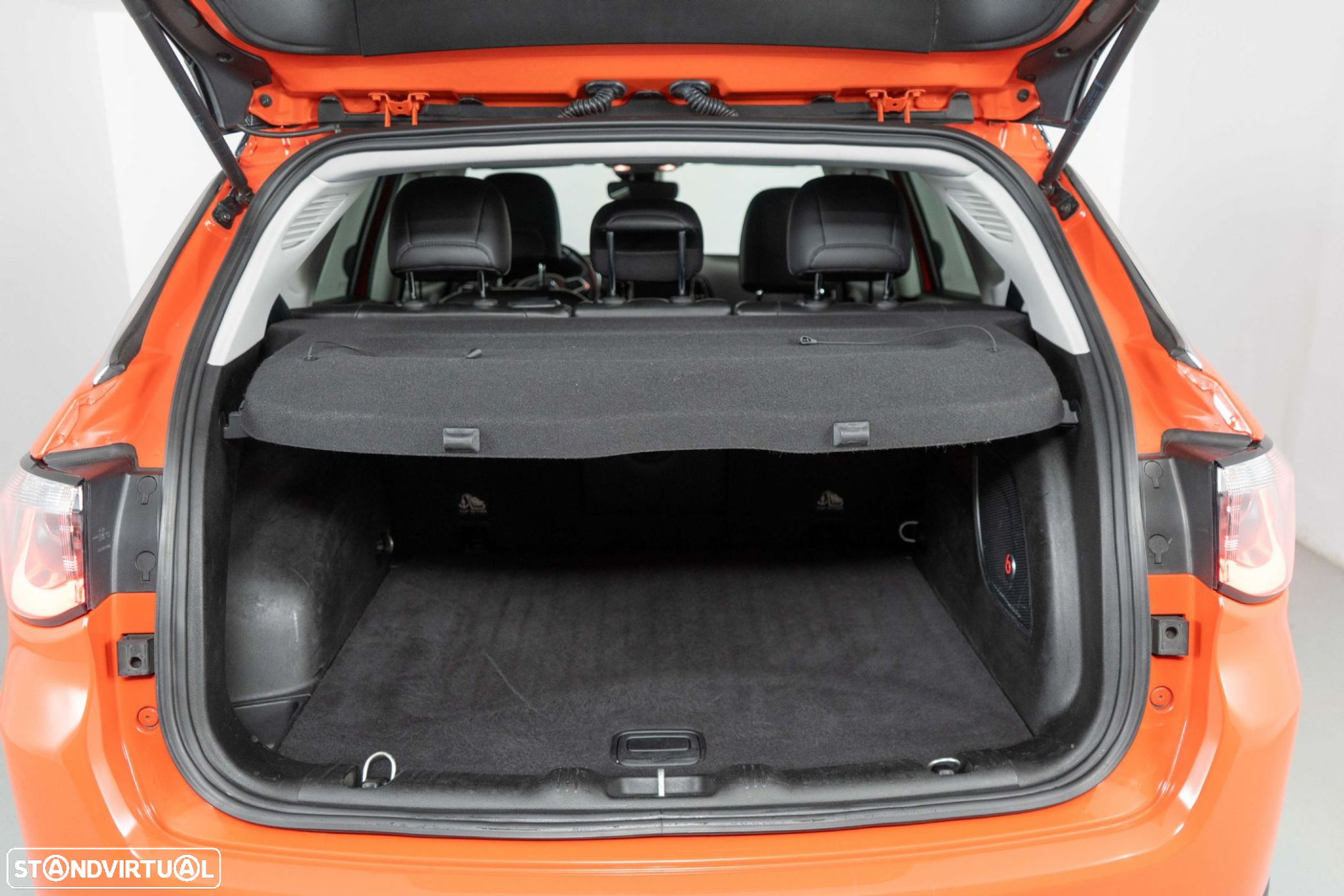 Jeep Compass 1.6 M-Jet Limited - 11