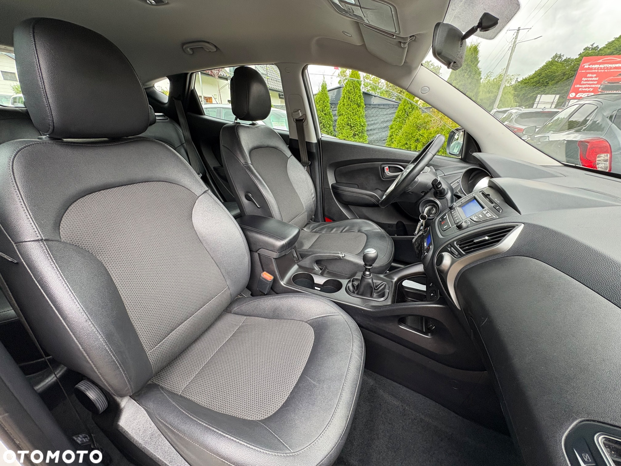 Hyundai ix35 1.7 CRDi 2WD Fifa World Cup Edition - 25