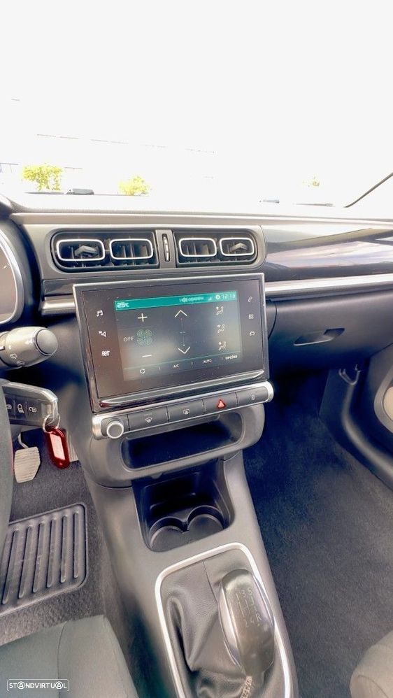 Citroën C3 1.2 PureTech Shine Pack - 23