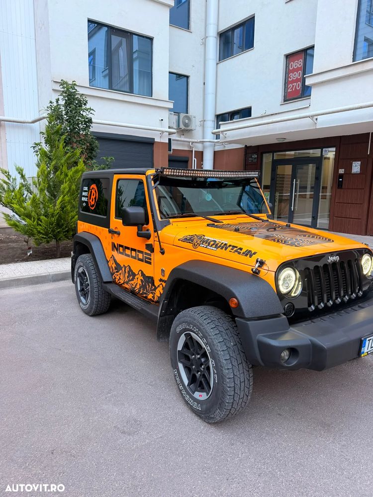 Jeep Wrangler - 8