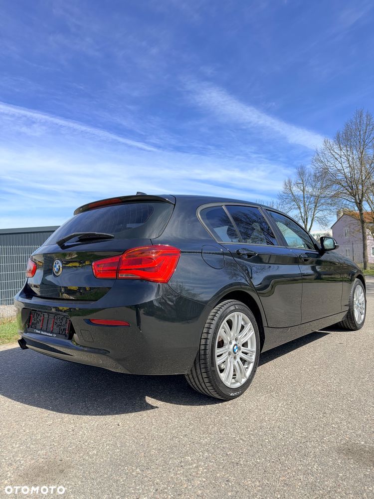 BMW Seria 1 118i - 3