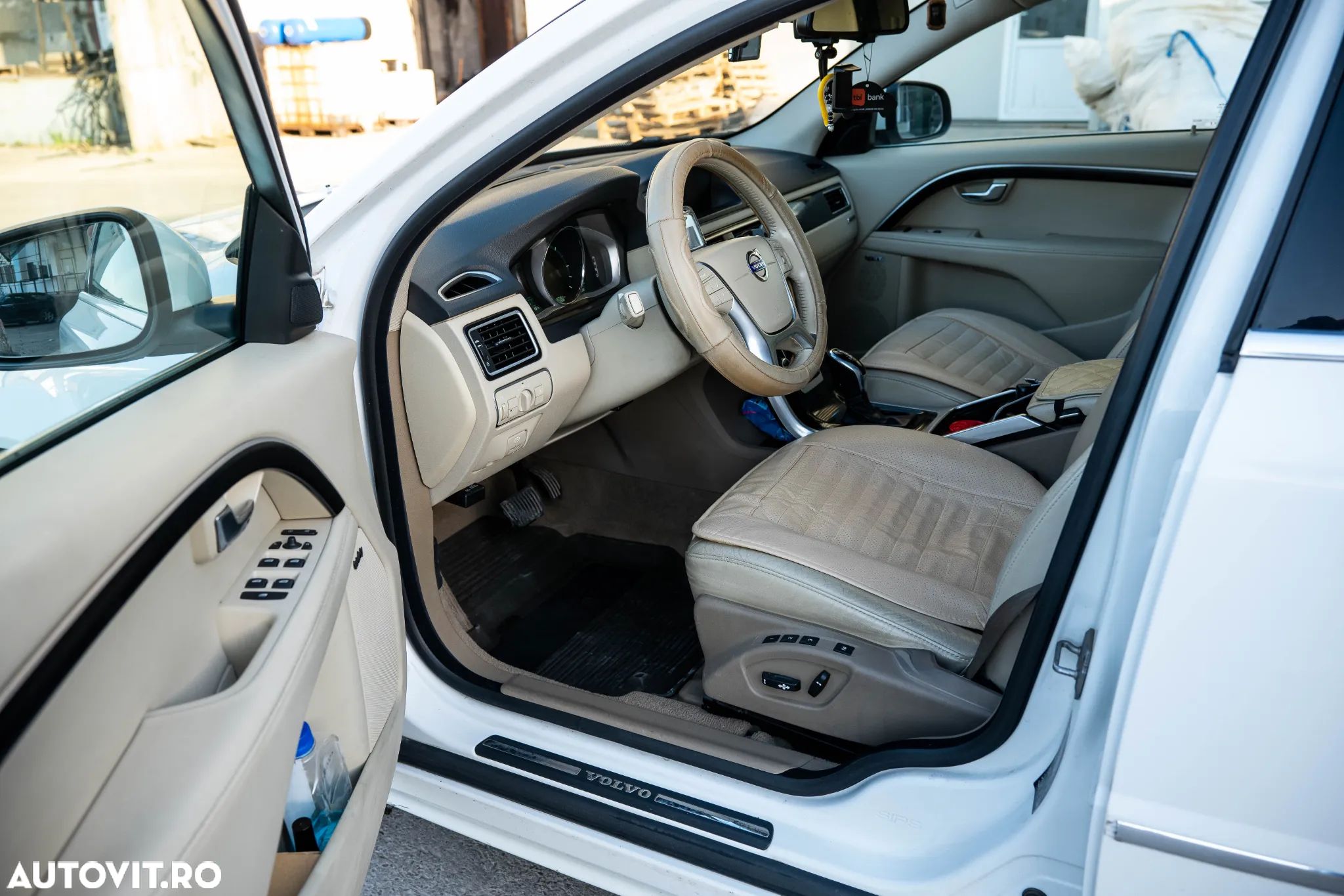 Volvo V70 D2 Geartronic Powershift Edition - 1
