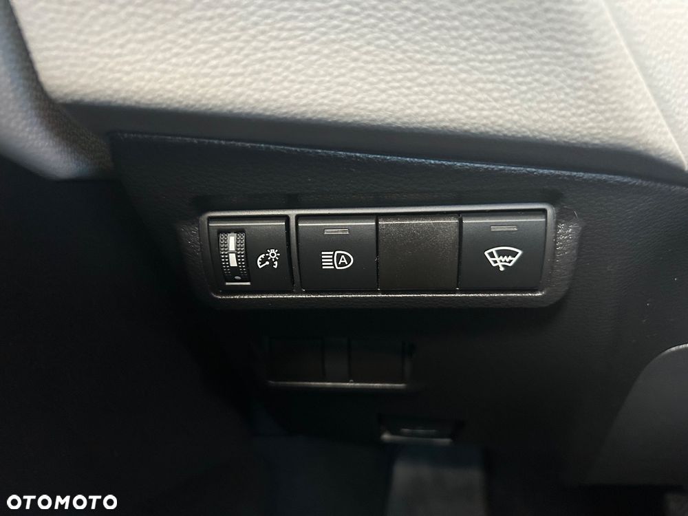 Toyota Corolla Cross - 21