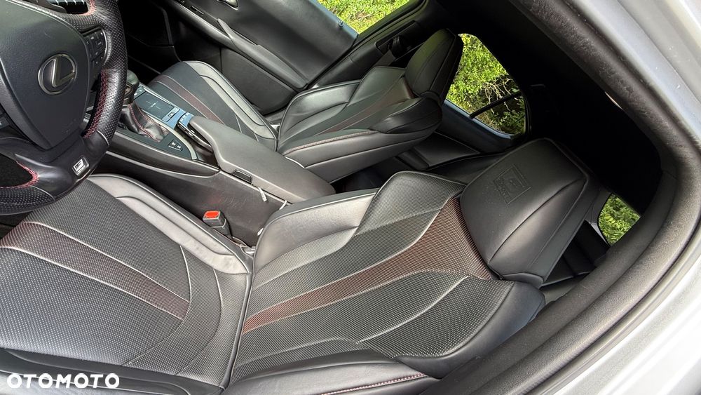 Lexus UX 250h F Sport 2WD - 14