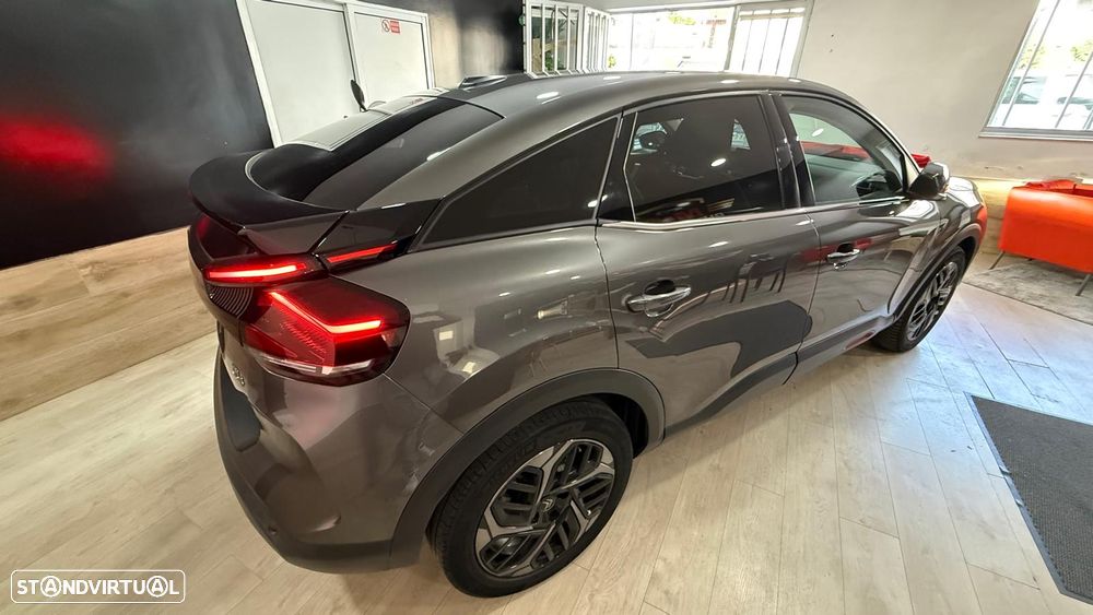 Citroën C4 PureTech 130 Stop&Start SHINE - 10