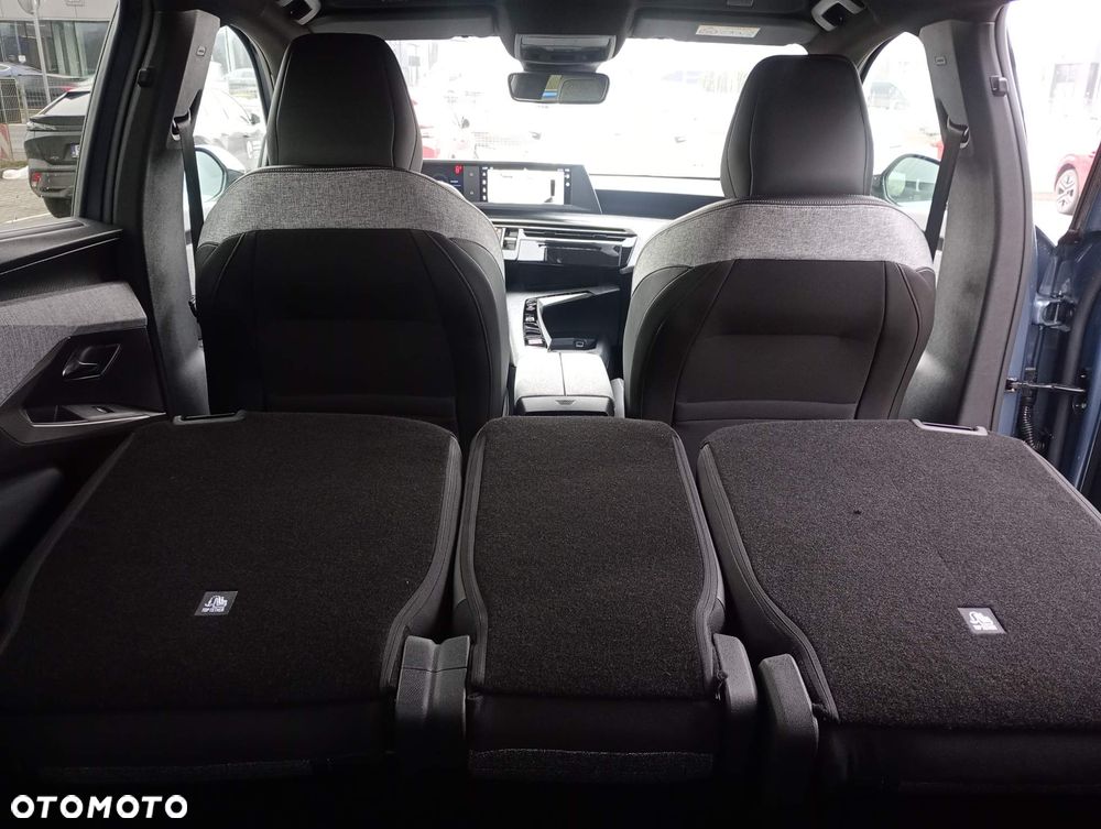 Peugeot 5008 1.6 PHEV 195 Allure S&S e-DCS7 - 26