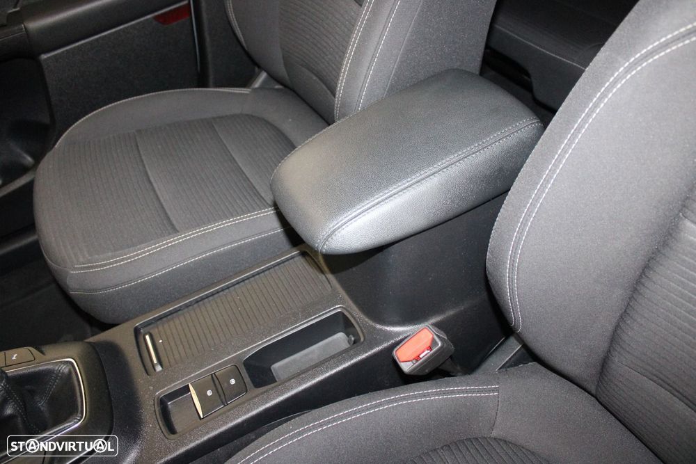 Ford Kuga 1.5 TDCi EcoBlue Titanium - 29
