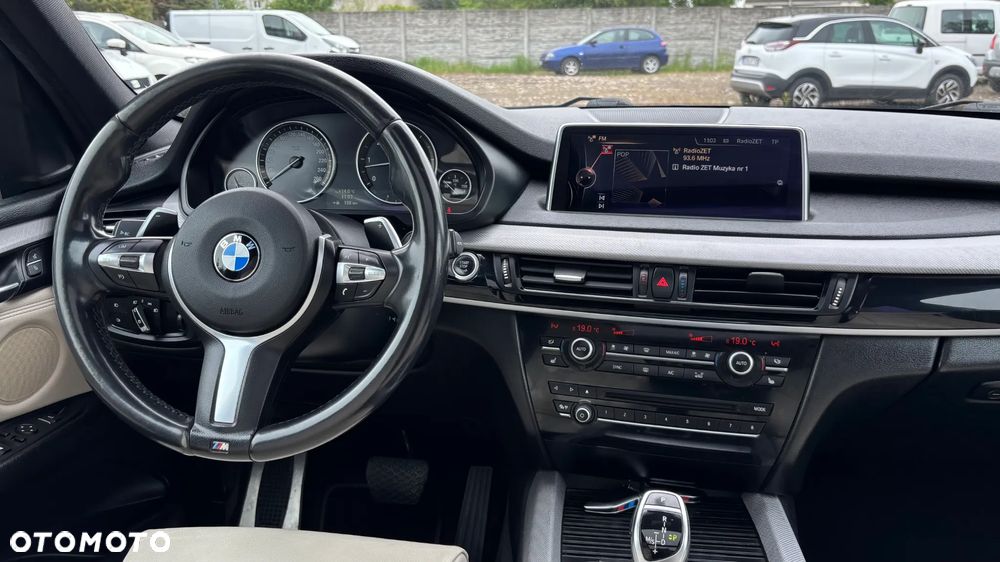 BMW X5 xDrive30d - 29