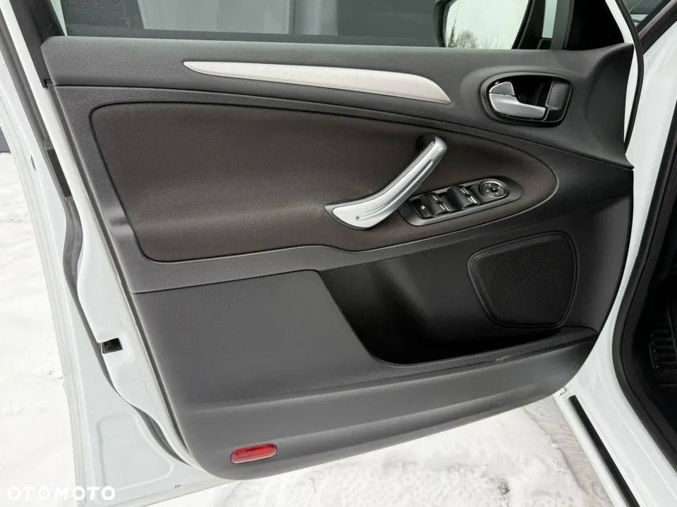 Ford S-Max 2.0 Champions Edition - 19