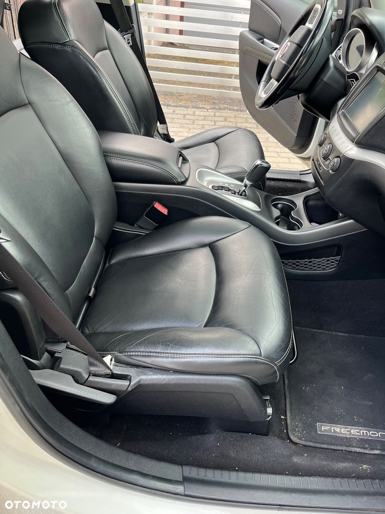 Fiat Freemont 2.0 Multijet Black Code AWD - 26