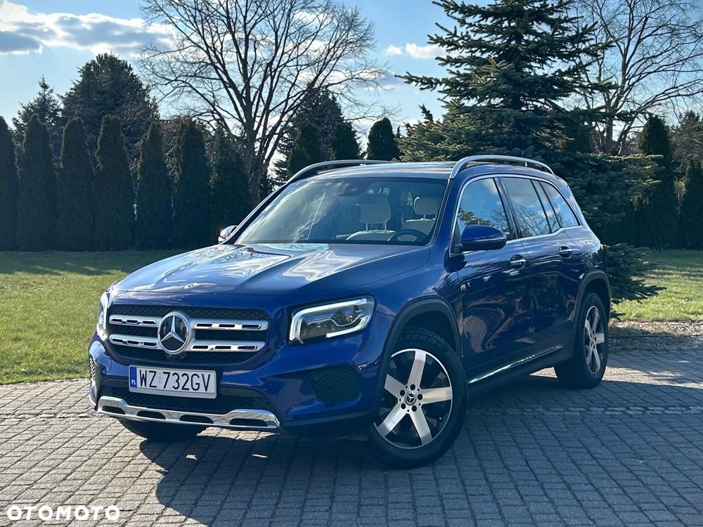 Mercedes-Benz GLB - 1