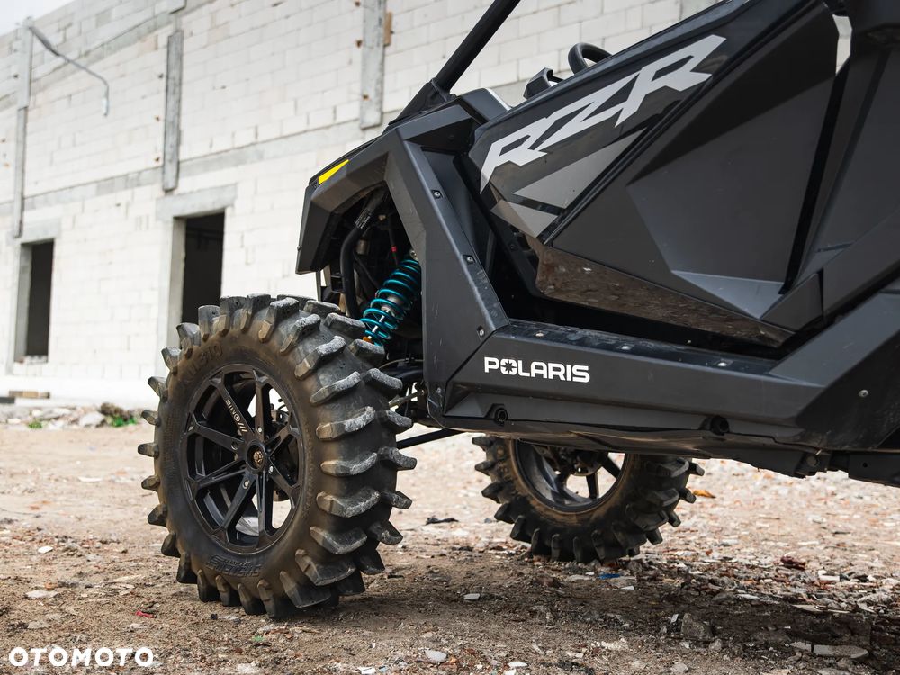 Polaris RZR - 11