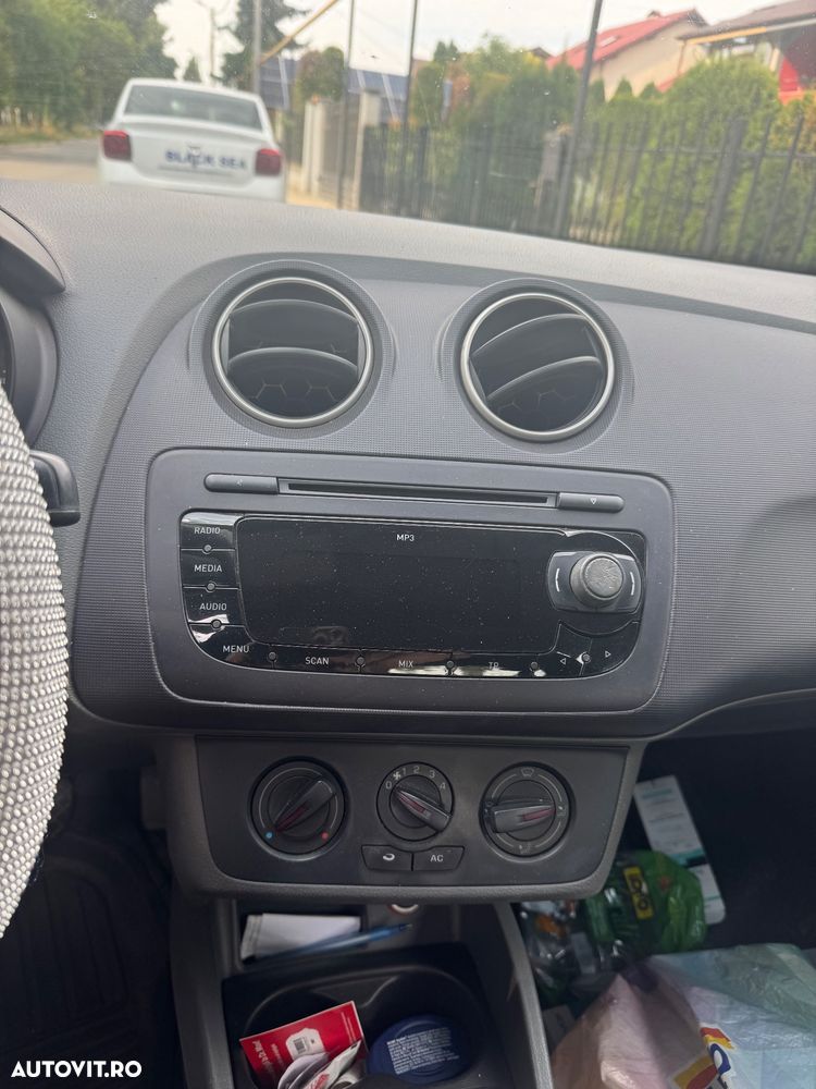 Seat Ibiza 1.4 Reference - 8
