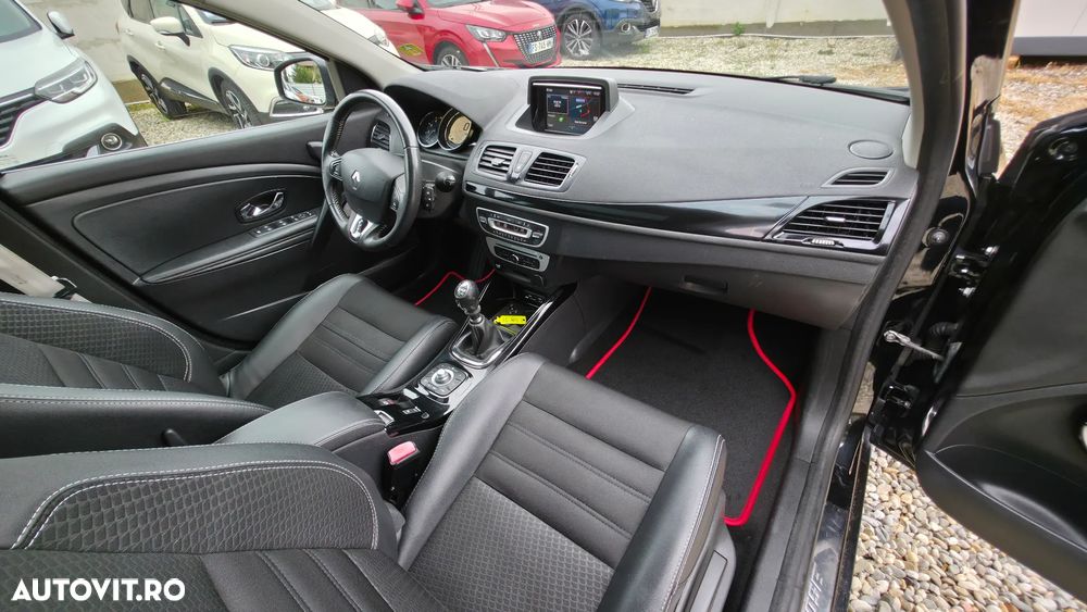 Renault Megane ENERGY dCi 130 BOSE EDITION - 24