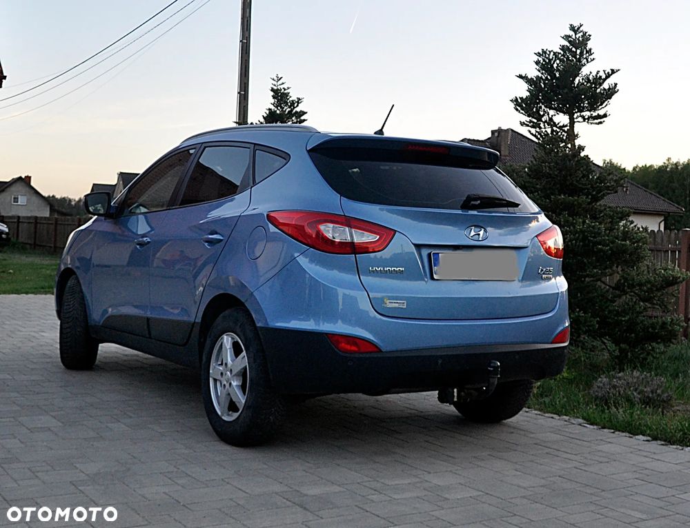 Hyundai ix35 1.7 CRDi 2WD Fifa World Cup Edition - 4