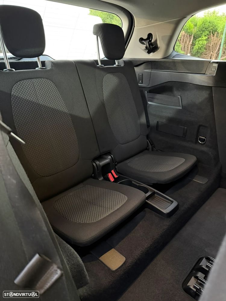 BMW 218 Gran Tourer d Sport Line - 9