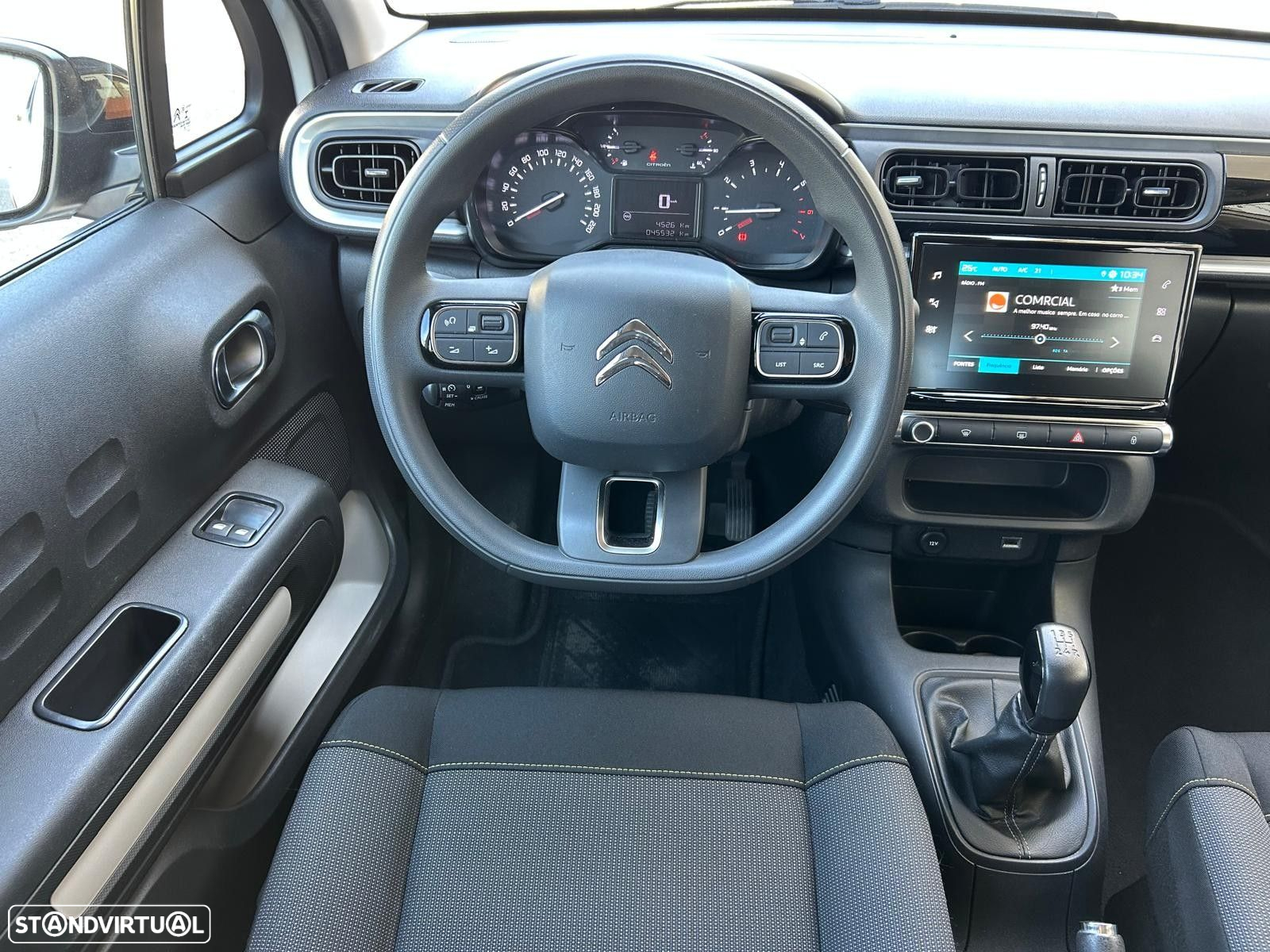 Citroën C3 1.2 PureTech Shine - 24