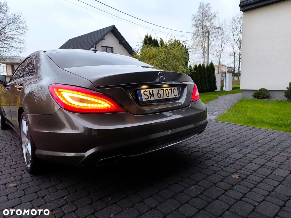 Mercedes-Benz CLS - 9